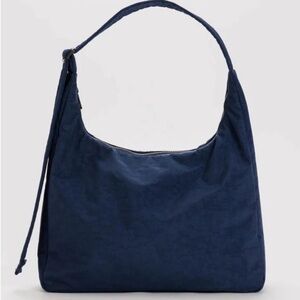 BAGGU Blue Shoulder Bag Minimalist Hobo Style